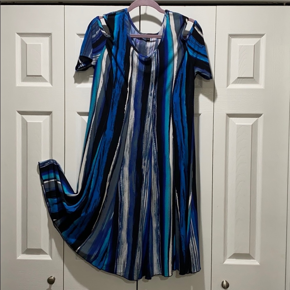 Multi Blue Cold Shoulder